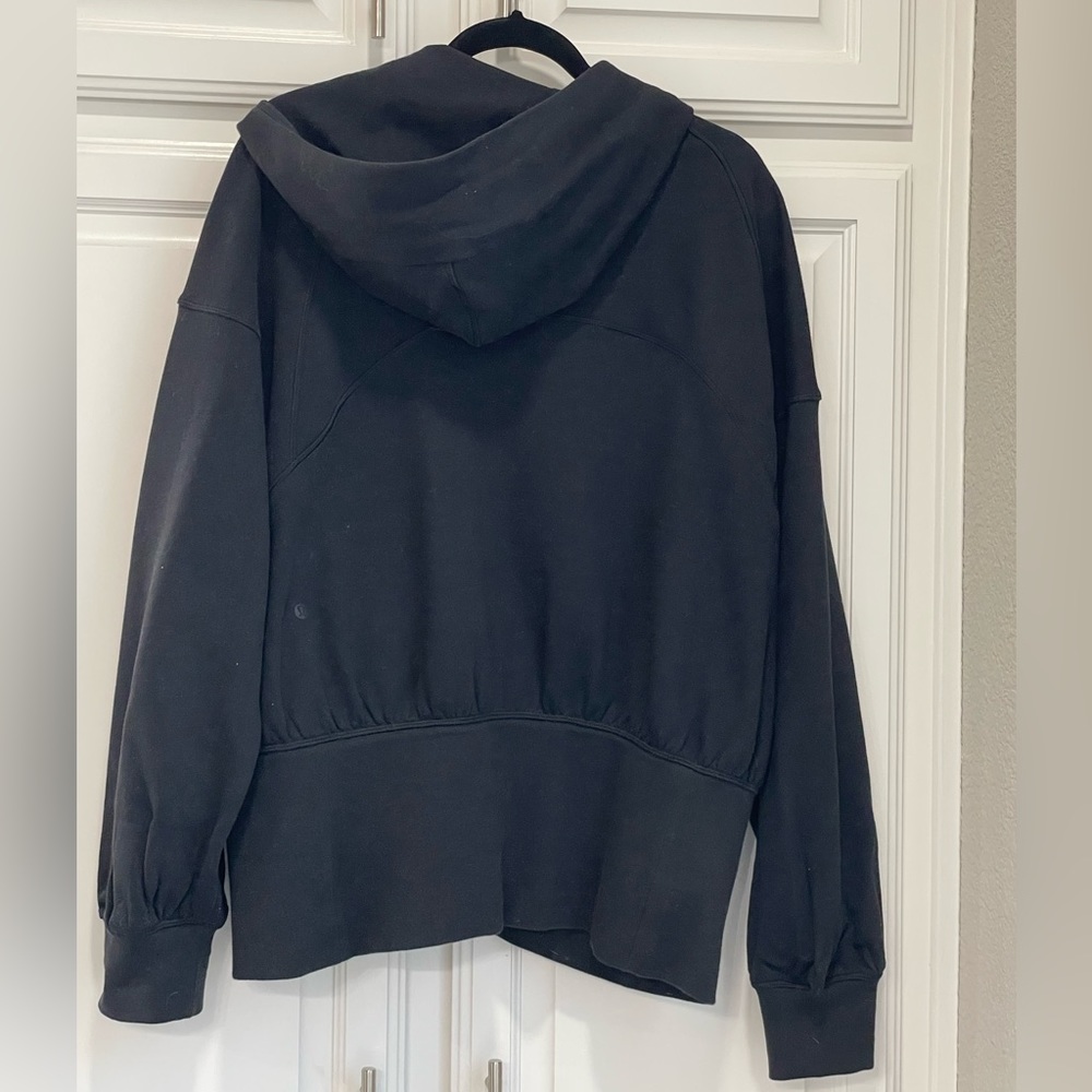 Women’s sz 14 Hoodie. Black.